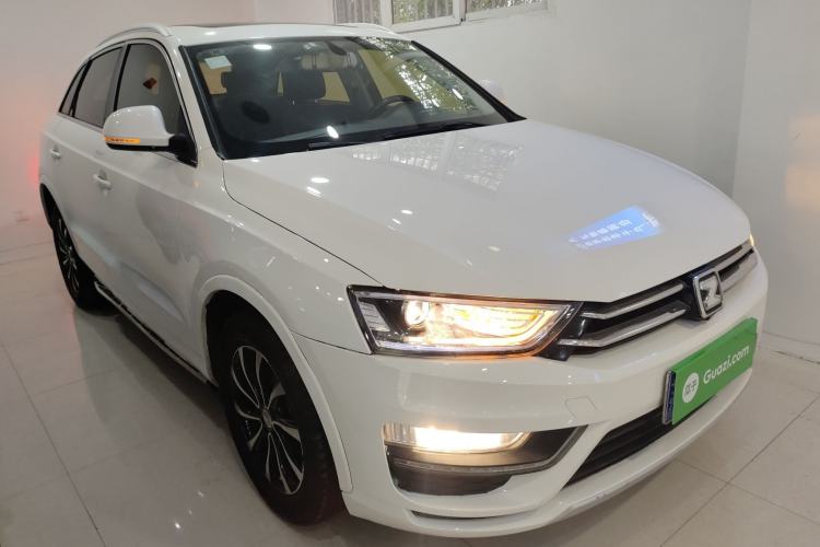 Used Zotye SR7 2016 1.5T CVT Cube Heart Edition China V Standard