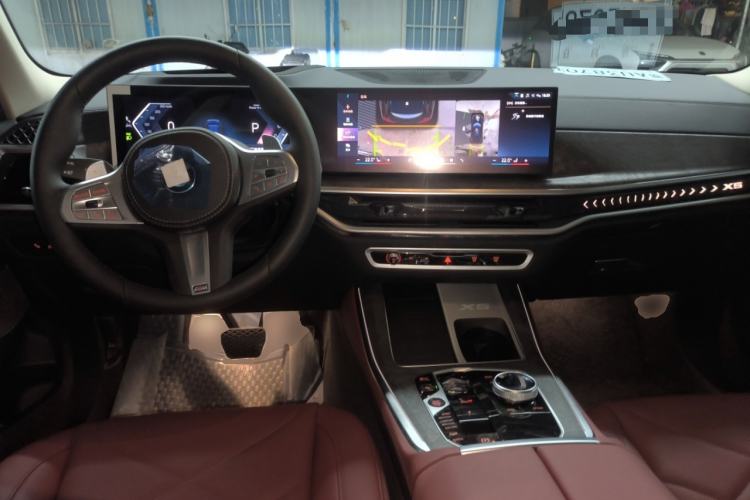 Used BMW X5 2025 Model, xDrive 30Li Prestige M Sport Night Package