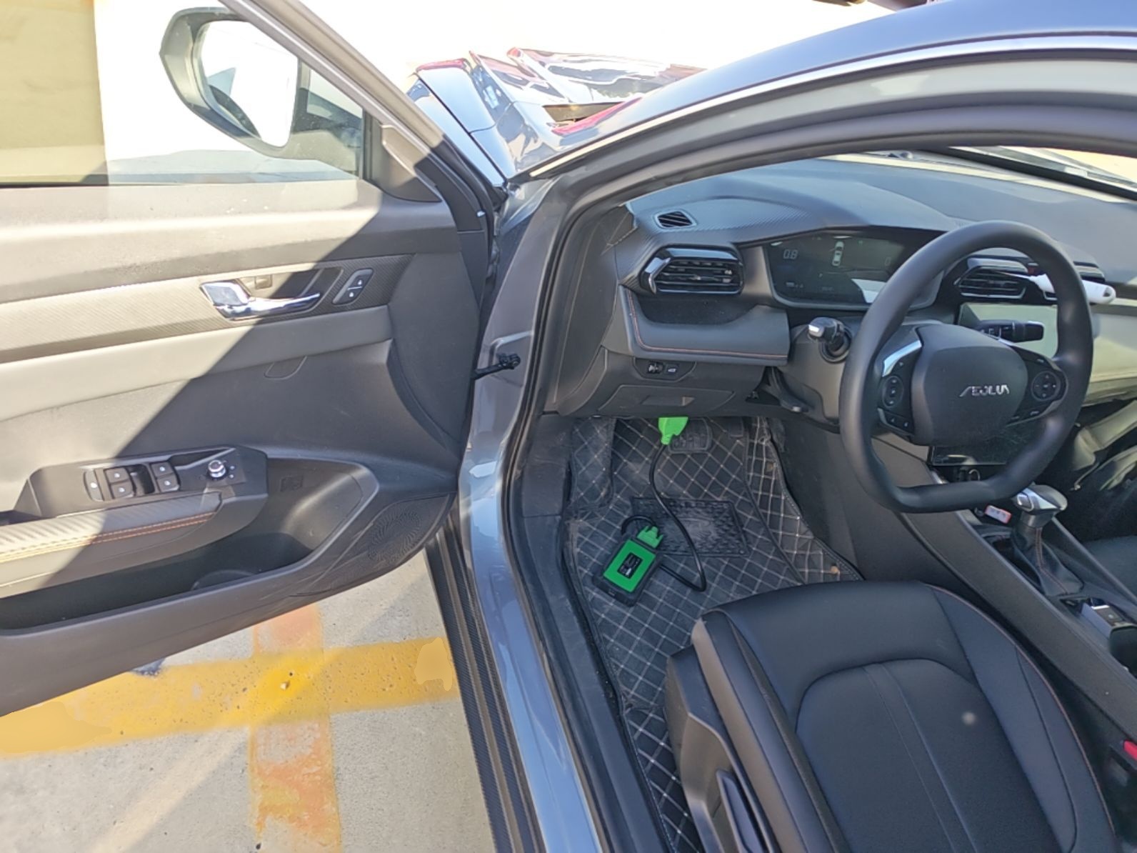 Dongfeng Aeolus Yixuan 2026 1.5L Automatic Luxury Edition — снимка 18