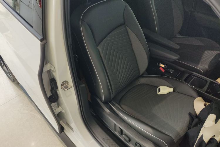 Used Volkswagen ID.3 2024 Pure & Smart Edition Right Front Seat