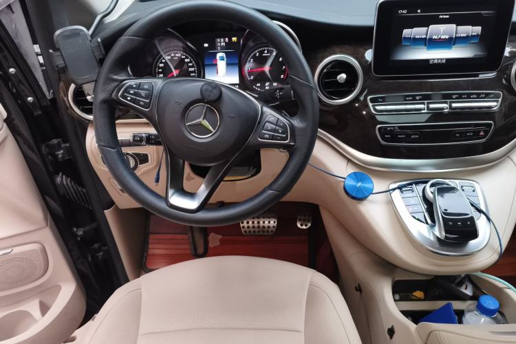 Used Mercedes-Benz V-Class 2017 V 260 L Prestige Extended Edition
