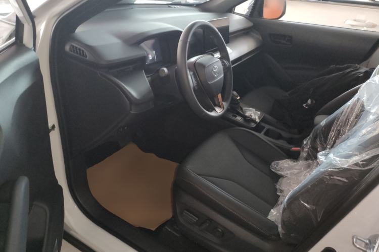 Used Toyota FRONTLANDER 2026 Model 2.0L CVT Comfort Edition