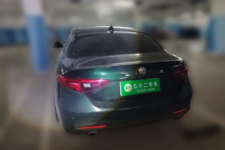 Used Alfa Romeo Giulia 2021 2.0T 280HP Luxury Edition
