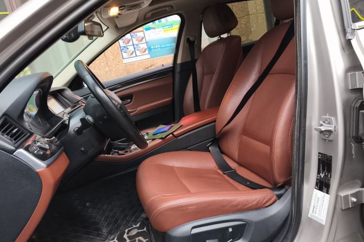 Used BMW 5 Series 2014 525Li Leading Model