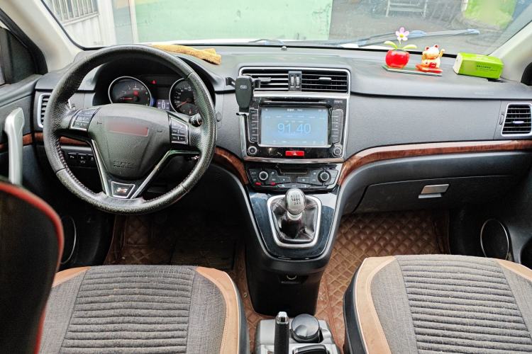 Used Haval H6 2014 Sport Version 1.5T Manual Two-Wheel Drive Elite Edition
