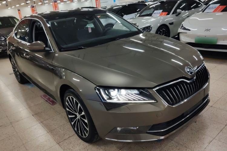 Used Skoda Superb 2016 TSI330 DSG Smart Drive Edition

