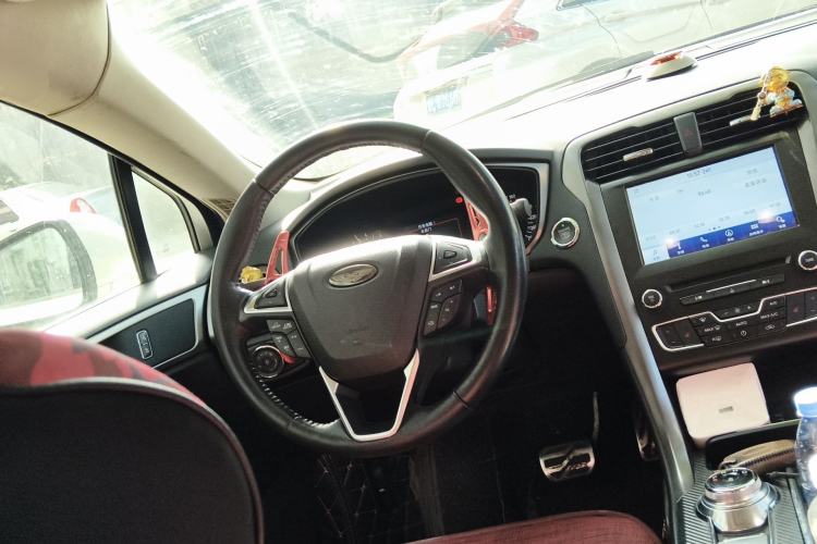 Used Ford Mondeo 2018 EcoBoost 180 Smart Control Fashion Model China V Standard Steering Wheel