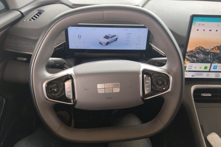 Used Geely Galaxy L6 2025 EM-i 140km Starship Edition Steering Wheel