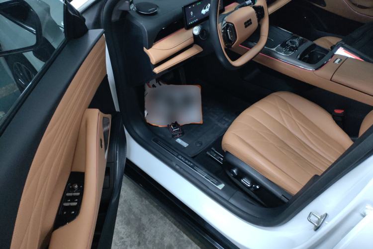 Used Geely Galaxy 8 2025 130km EM-i Flagship Edition