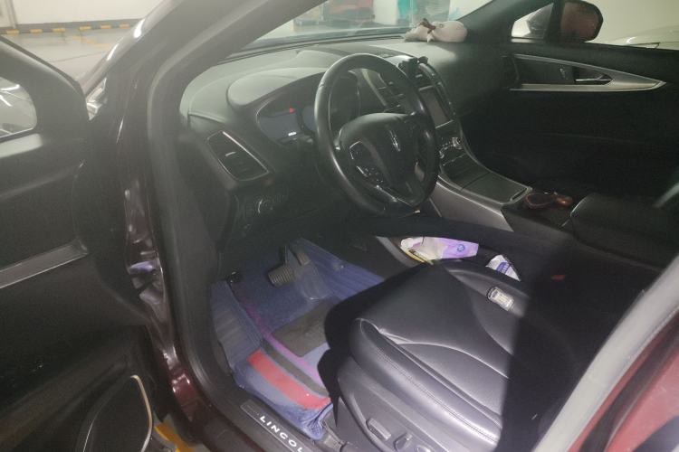 Used Lincoln MKX 2017 2.0T Two-Wheel Drive Deluxe Edition