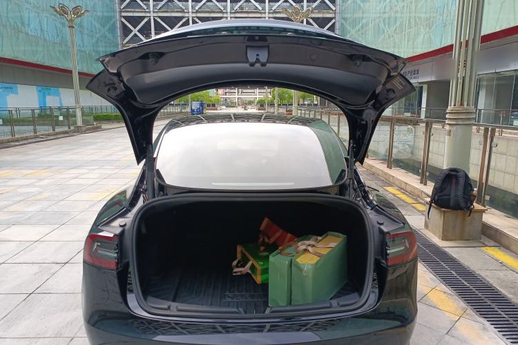 Used Tesla Model 3 2022 Rear-Wheel-Drive Version
