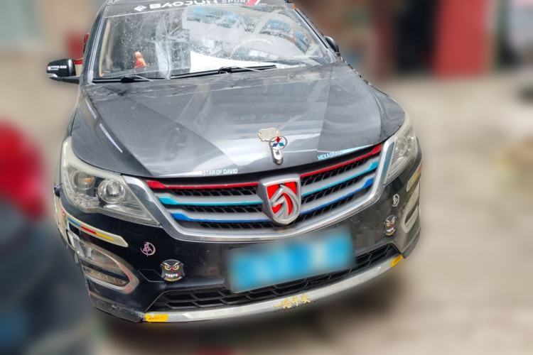 Used Baojun 560 2015 1.8L Manual Elite Edition
