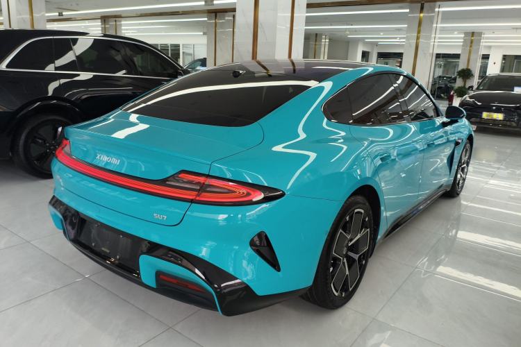 Used Xiaomi Auto SU7 2024 Rear-Drive Standard Founder Edition
