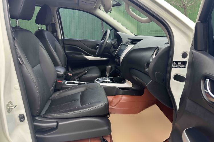 Used Nissan Terra 2020 2.5L XL Upper 4WD Automatic Four-Wheel Drive Luxury Edition