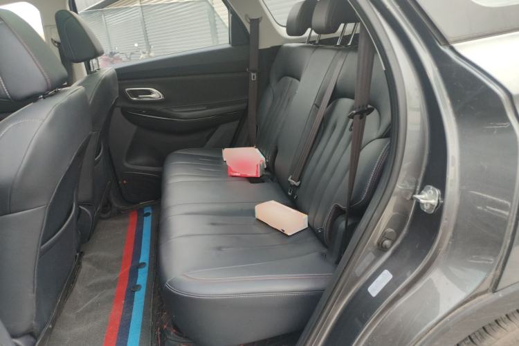 Used CHANGAN OSHAN X7 2021 1.5T Manual Luxury Version Left Rear Seat