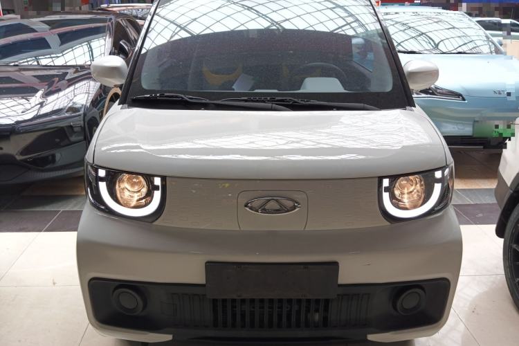 Used Chery New Energy QQ Ice Cream 2022 170km Sundae Phosphate Lithium-Ion