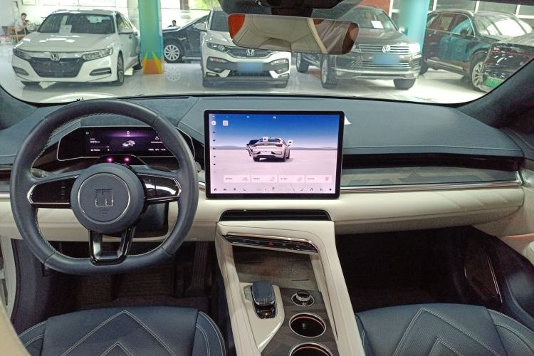 Used Zeekr 001 2023 WE Edition 100 kWh Center Console