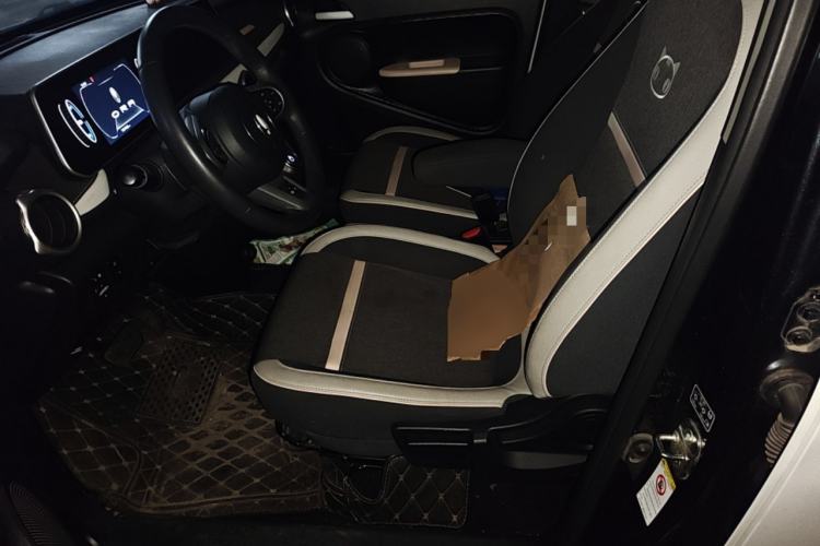 Used ORA Black Cat 2022 405 km Long-Range Version Ternary Lithium Left Front Seat