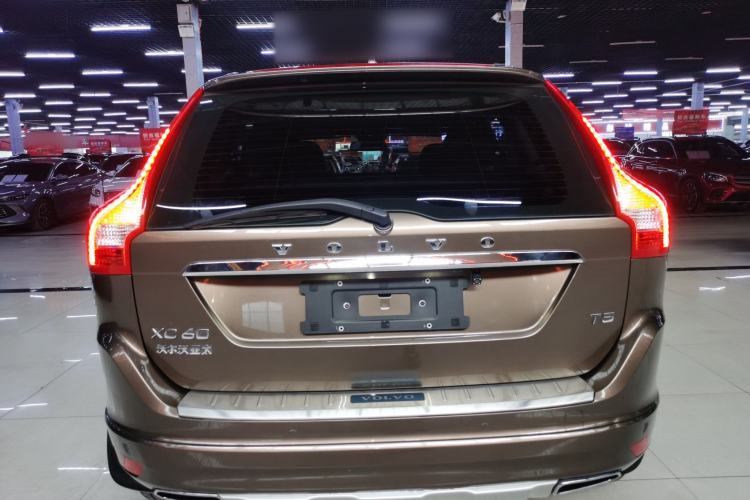 Used Volvo XC60 2017 T5 Smart Upgrade Edition
