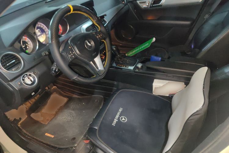 Used Mercedes-Benz C-Class 2011 C 200 Fashion Travel Edition
