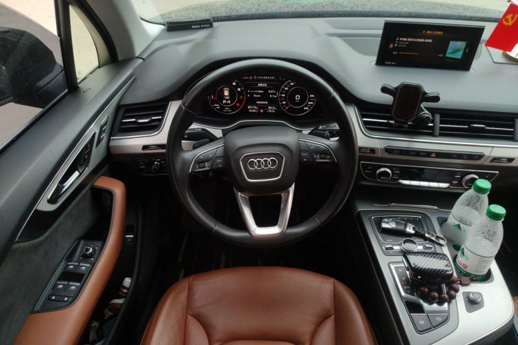 Used Audi Q7 2019 45 TFSI Comfort Model