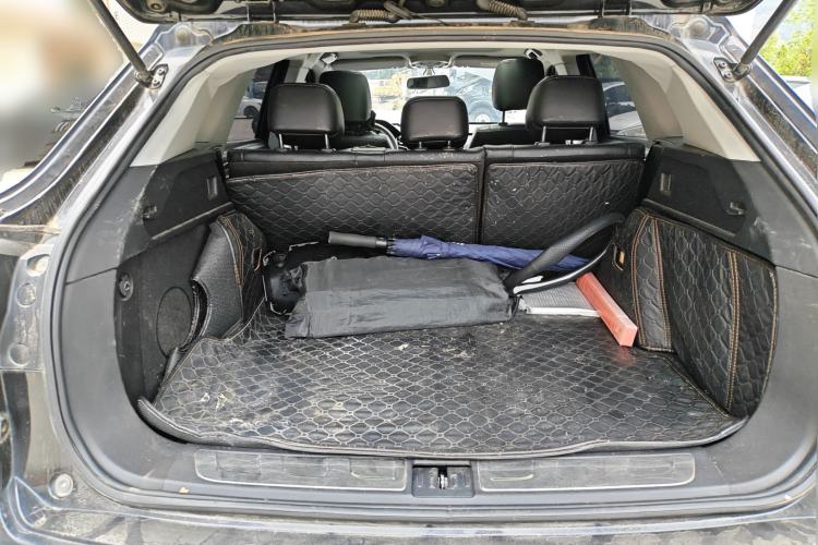 Used Zotye Domy X7 2017 1.8T Manual Luxury Model
