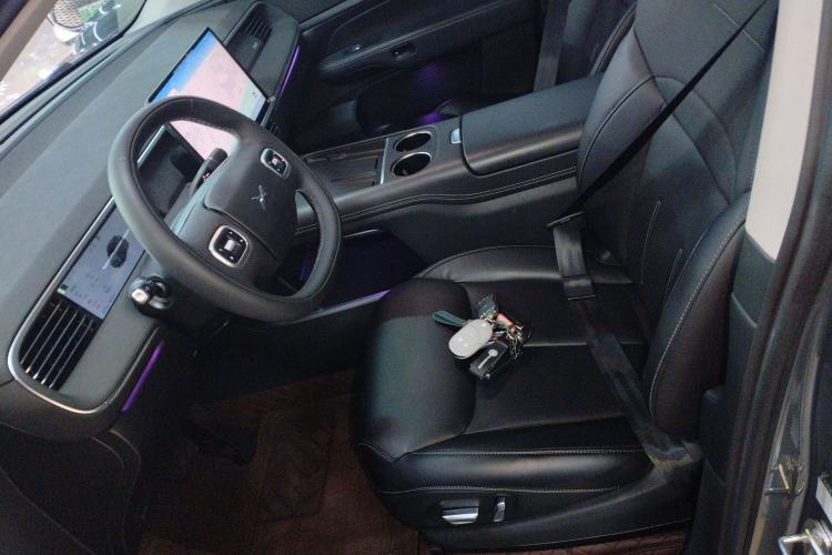 Used XPeng G6 2023 755 Ultra-Long Range Pro Left Front Seat