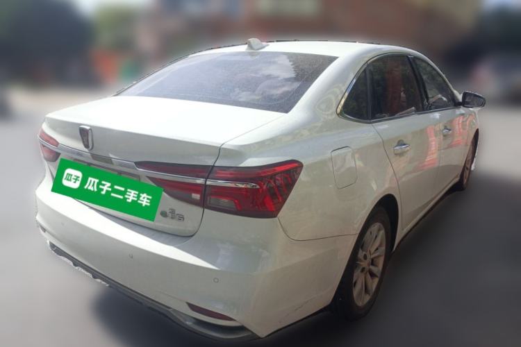 Used Roewe i6 New Energy 2017 45T Hybrid Connect & Smart Enjoyment Edition
