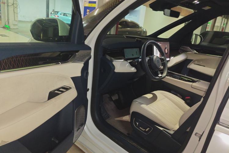 Used Zeekr 009 2022 WE Edition