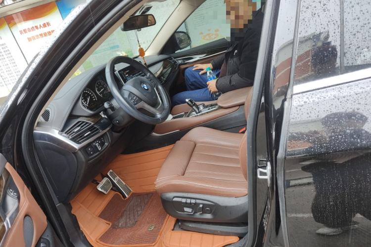 Used BMW X6 2017 xDrive28i
