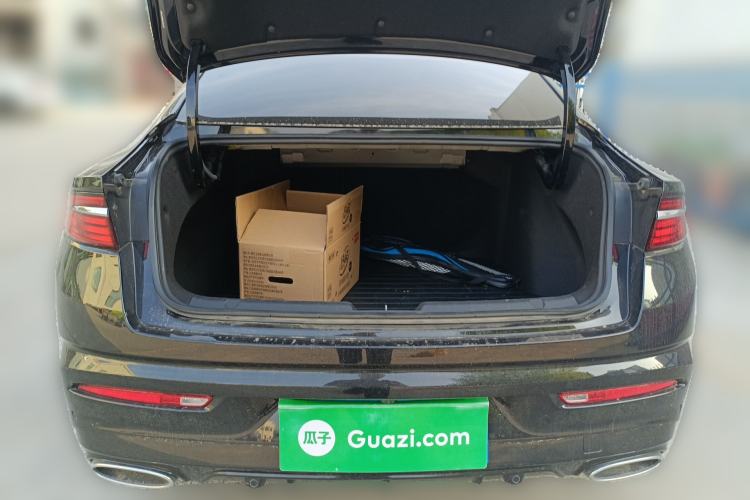 Used Geely Auto Preface 2021 Revised Version 2.0TD Luxury Edition Trunk