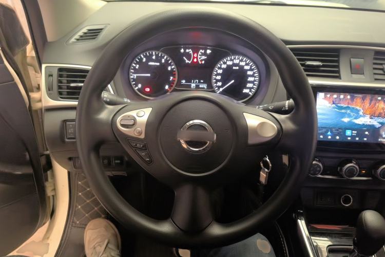 Used Nissan Sylphy 2021 Classic 1.6XL CVT Luxury Edition Steering Wheel