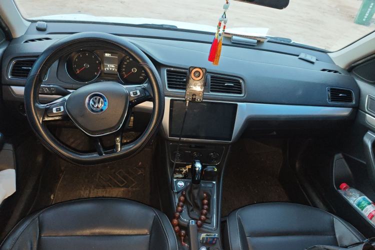 Used Volkswagen Gran Lavida 2017 230TSI DSG Comfort Edition
