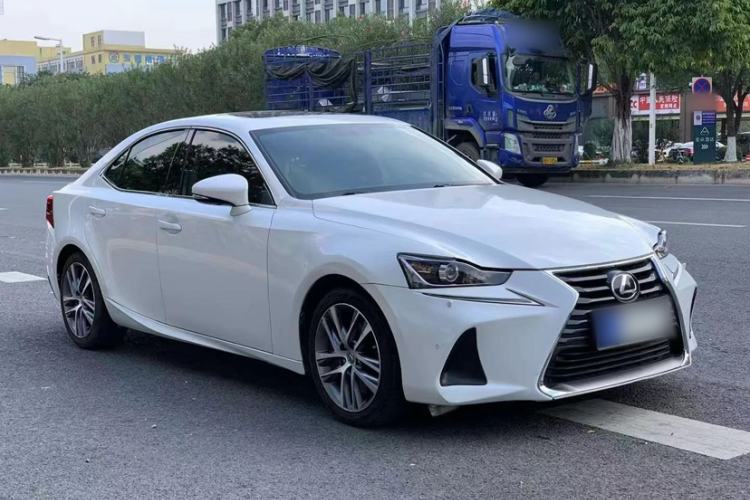Used Lexus IS 2017 300 FENGSHANG Edition