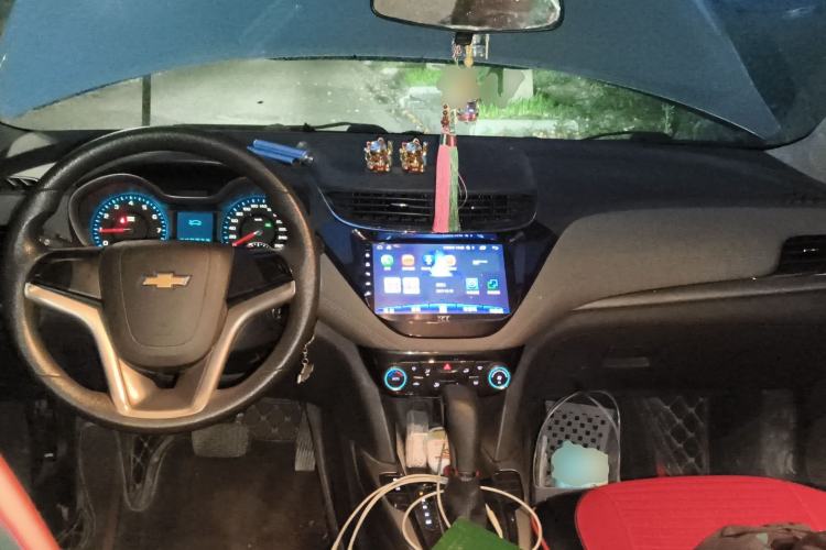 Used Chevrolet Malibu 2016 2.0L Automatic Comfort Edition Center Console