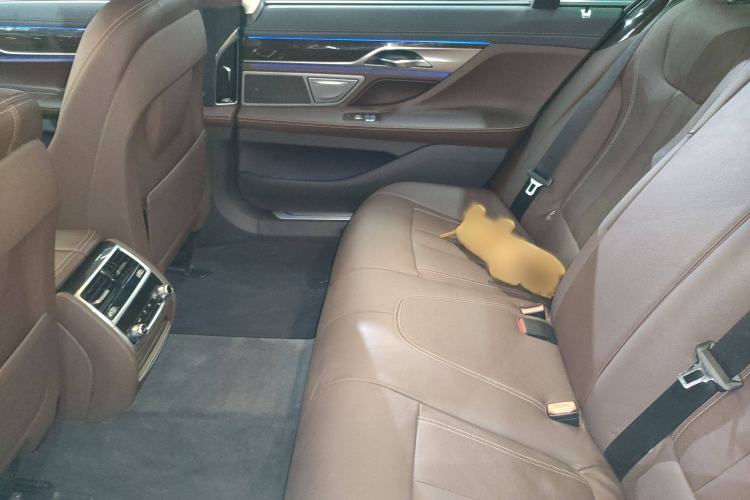 Used BMW 7 Series 2016 730Li Leading Model
