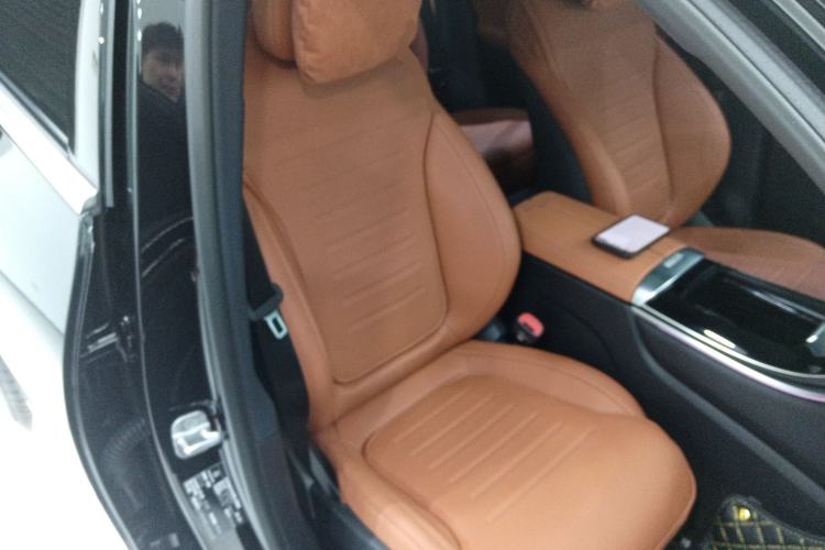 Used Mercedes-Benz GLC 2025 Refreshed GLC 300 L 4MATIC Dynamic Version 5 Seats
