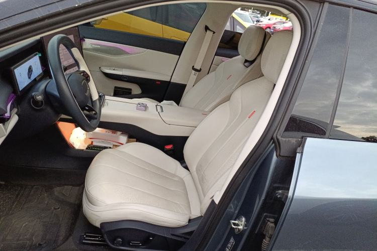 Used Lynk & Co 07 2024 EM-P 126 Long-Range Ultra