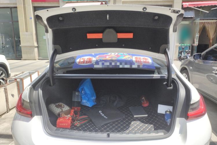 Used BMW i3 2022 eDrive 35 L Trunk