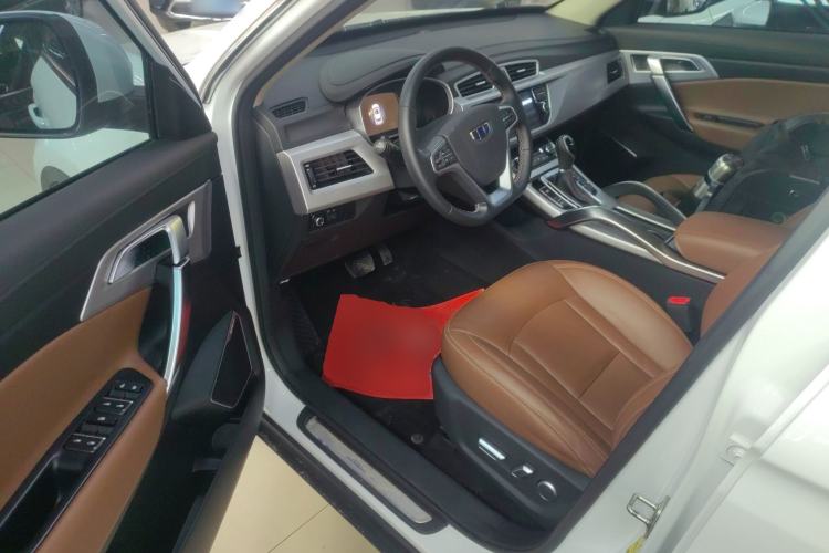 Used Geely Auto Emgrand X7 Sport 2016 1.8TD Automatic ZhiZun Version
