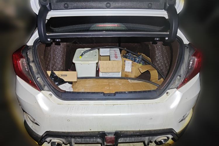 Used Honda Civic 2016 220TURBO CVT Luxury Edition Trunk