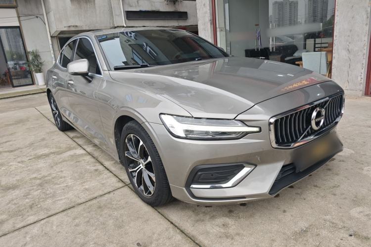 Used Volvo S60 2021 T4 Zhiyi Luxury Edition