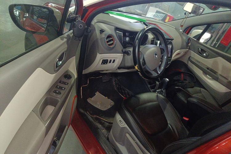 Used Renault Captur 2015 1.2T Automatic Comfort First Edition
