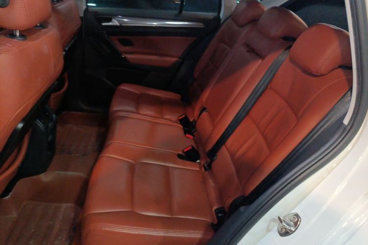 Used Volkswagen Golf Sportsvan 2016 230TSI Automatic Trend Edition
