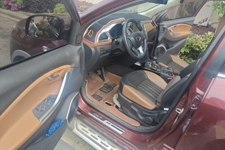 Used Soueast DX7 2017 1.5T Manual Triumph Edition
