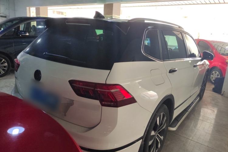 Used Volkswagen Tiguan L 2022 330TSI Automatic Two-Wheel Drive R-Line Enhanced Edition