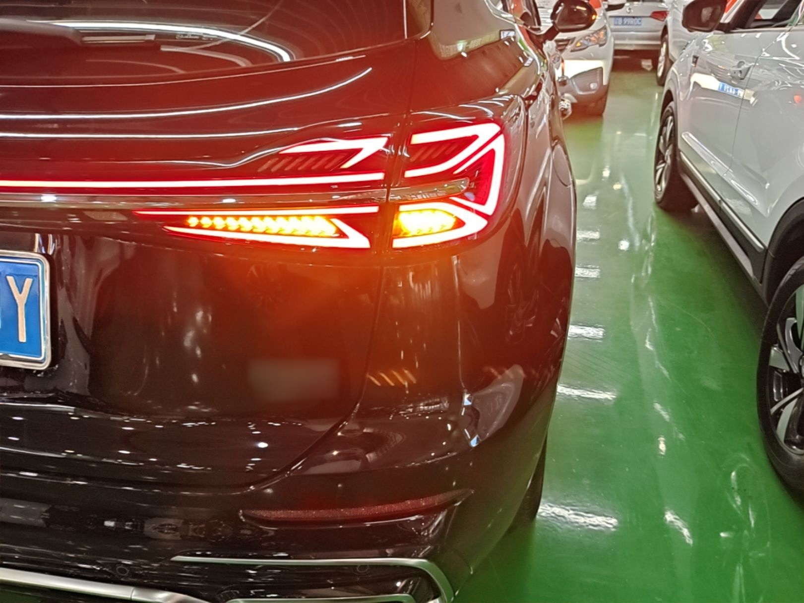 Hongqi HS5 2023 2.0T Qixiang Pro Edition — снимка 9