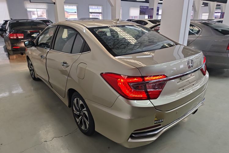 Used Honda Crider 2016 1.8L CVT Luxury Edition
