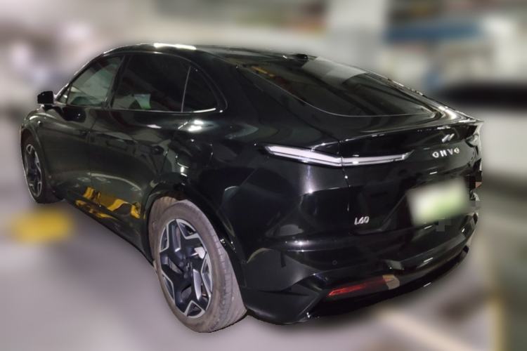 Used ONVO L60 2024 60 kWh Rear-Drive Version