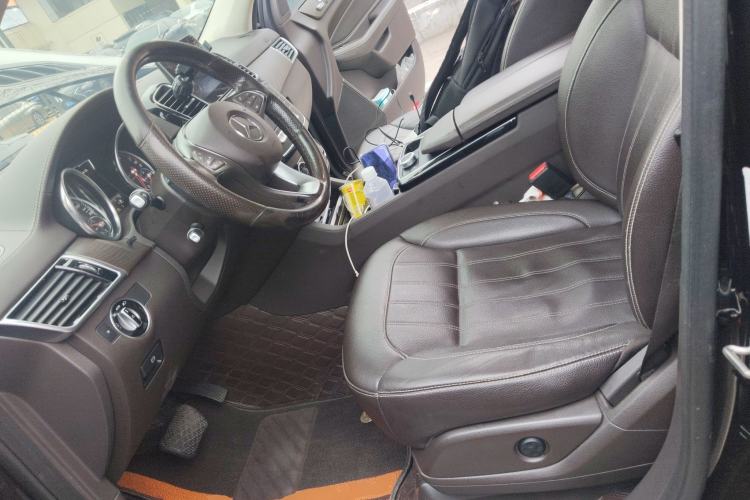 Used Mercedes-Benz GLE 2017 GLE 320 4MATIC Dynamic Model Left Front Seat